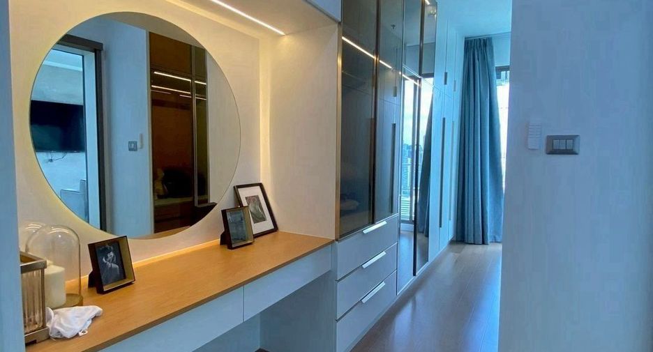 For sale 3 ベッドルーム condo in Watthana, Bangkok