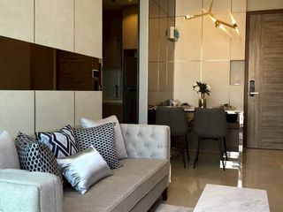 Аренда и продажа 2 спальни кондо в Пхра Кханонг, Бангкок