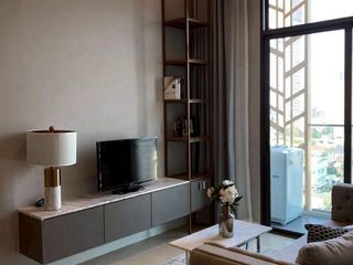 Аренда и продажа 2 спальни кондо в Пхра Кханонг, Бангкок