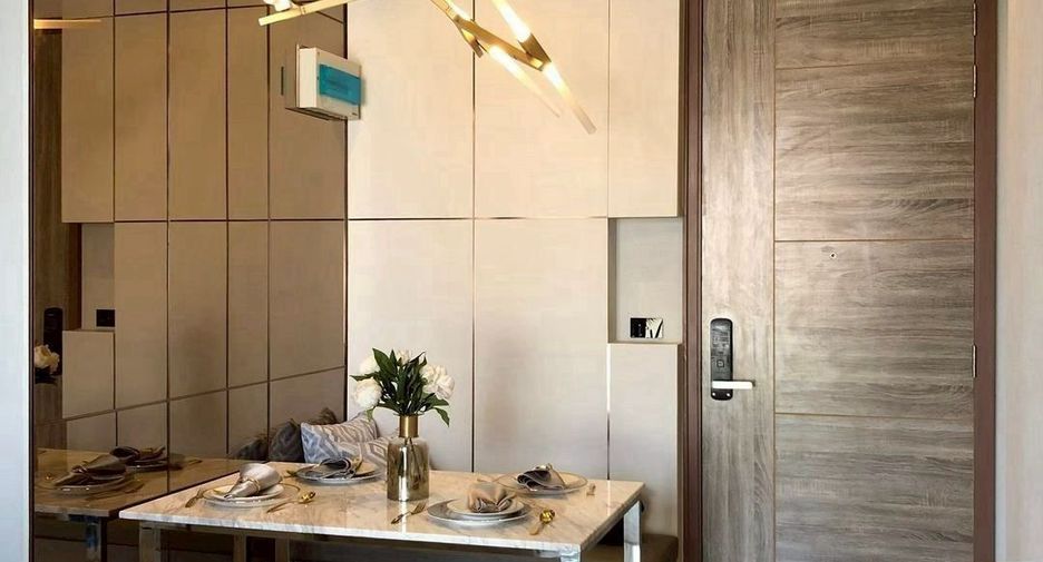 For rent そして for sale 2 ベッドルーム condo in Phra Khanong, Bangkok