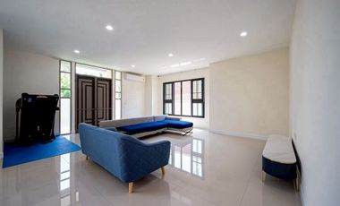 For sale 5 ベッドルーム house in Bang Khun Thian, Bangkok
