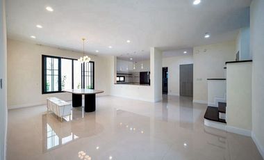 For sale 5 ベッドルーム house in Bang Khun Thian, Bangkok