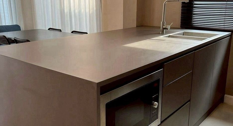 For sale 2 ベッドルーム townhouse in Saphan Sung, Bangkok