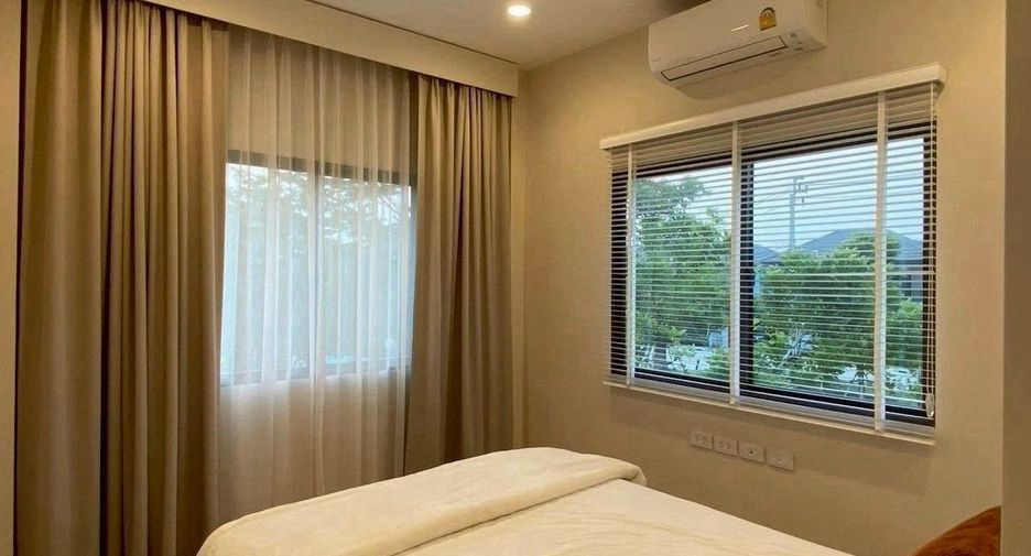 For sale 2 ベッドルーム townhouse in Saphan Sung, Bangkok