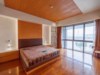 For sale 3 bedrooms condo in Yan Nawa, Bangkok