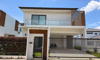 Haus zum Kauf mit 3 Zimmer in Hang Dong, Chiang Mai
