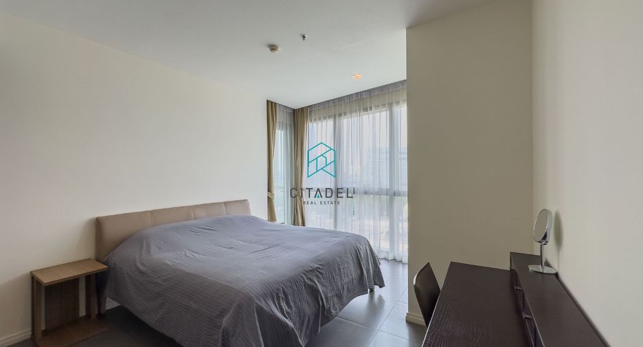 À vendre 4 chambres condo à Sathon, Bangkok