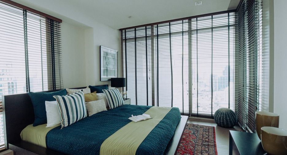 À louer et à vendre 2 chambres condo à Sathon, Bangkok
