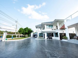 出租 6 卧室 别墅 在 Bang Lamung, Chon Buri