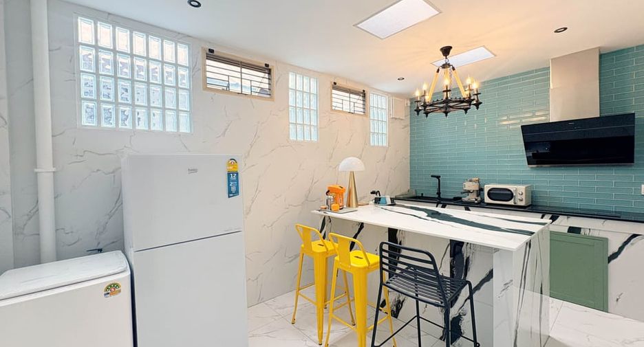 For rent 3 bedrooms house in Jomtien, Pattaya