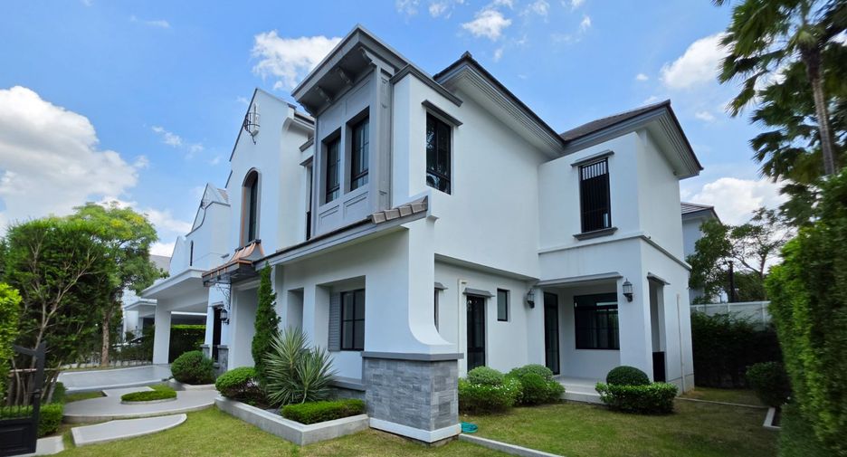 Haus zur Miete mit 5 Zimmer in Taling Chan, Bangkok
