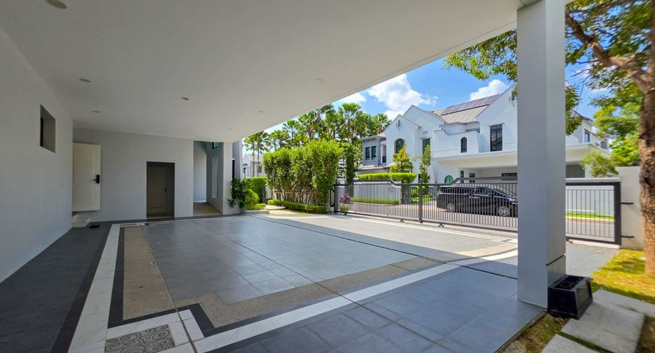 Haus zur Miete mit 5 Zimmer in Taling Chan, Bangkok