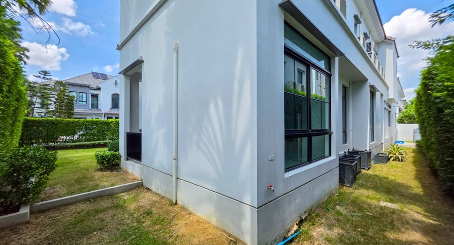 Haus zur Miete mit 5 Zimmer in Taling Chan, Bangkok