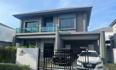 出租 4 卧室 独立屋 在 Saphan Sung, 曼谷