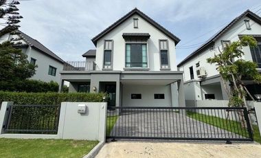 For rent 3 ベッドルーム house in Lat Krabang, Bangkok