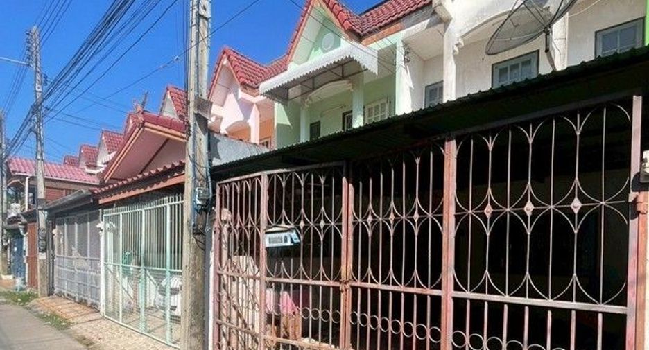Casa adosada en venta de 1 habitaciones en Khok Samrong, Lopburi