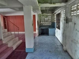 Local comercial en venta de 1 habitaciones en Khok Samrong, Lopburi