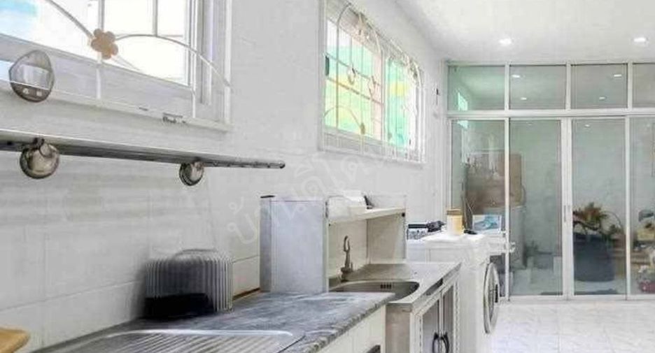Casa en venta de 3 habitaciones en Mueang Samut Prakan, Samut Prakan