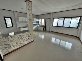 Haus zum Kauf mit 1 Zimmer in Wang Thong, Phitsanulok
