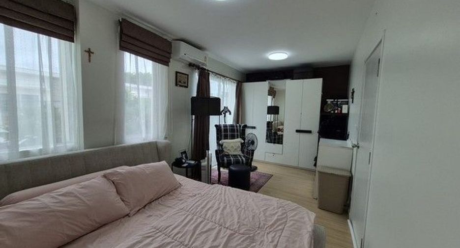 For rent 3 bedrooms house in Mueang Samut Prakan, Samut Prakan