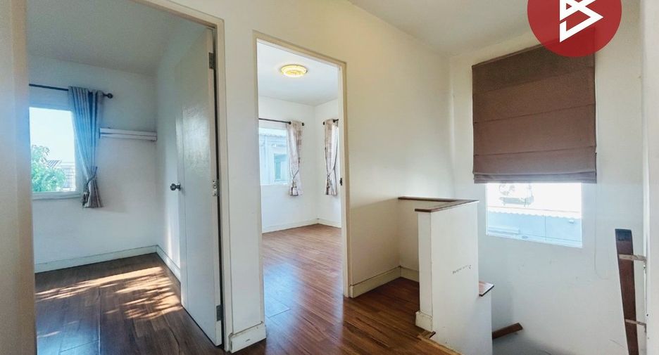 Casa en venta de 3 habitaciones en Phra Samut Chedi, Samut Prakan