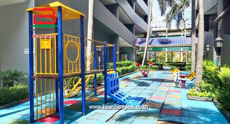 For sale 1 bed condo in Suan Luang, Bangkok