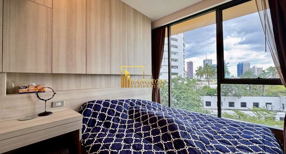 For rent 2 bedrooms condo in Khlong Toei, Bangkok