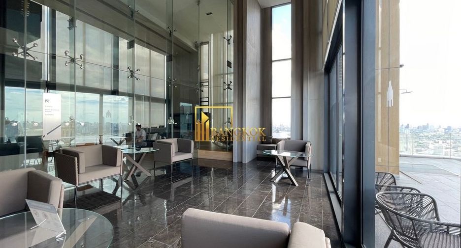 For rent 2 bedrooms condo in Khlong Toei, Bangkok