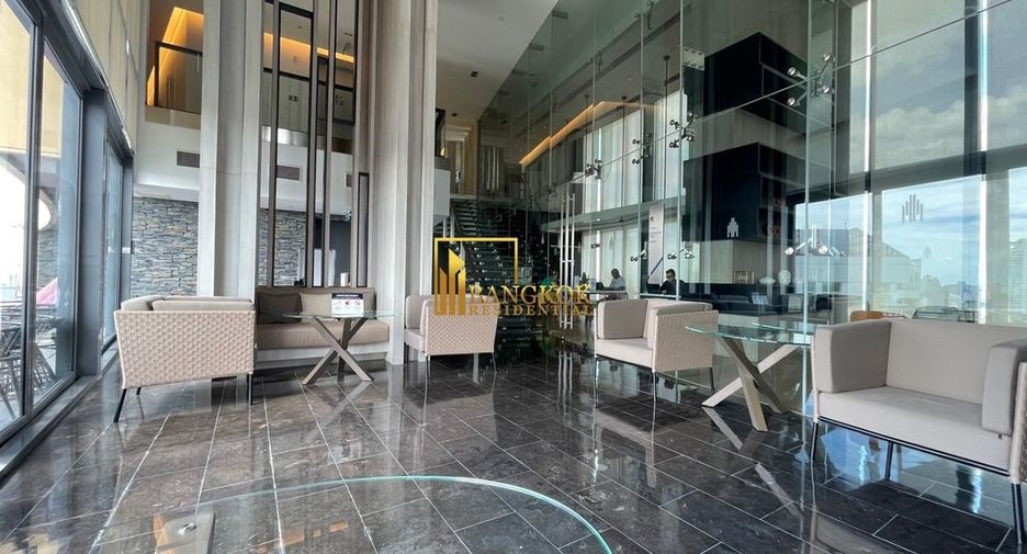 For rent 2 bedrooms condo in Khlong Toei, Bangkok