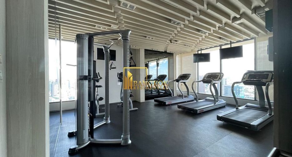 For rent 2 bedrooms condo in Khlong Toei, Bangkok