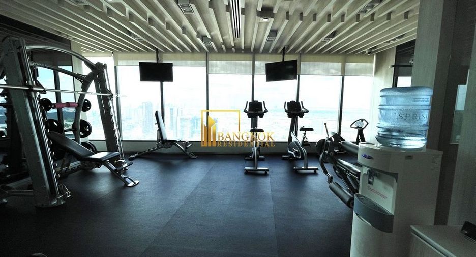 For rent 2 bedrooms condo in Khlong Toei, Bangkok