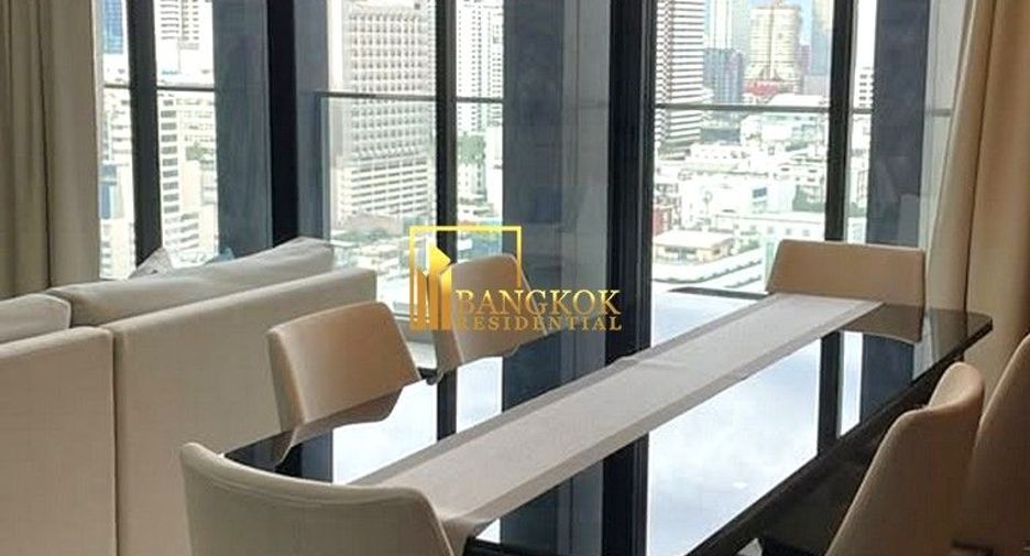 À louer 2 chambres condo à Pathum Wan, Bangkok