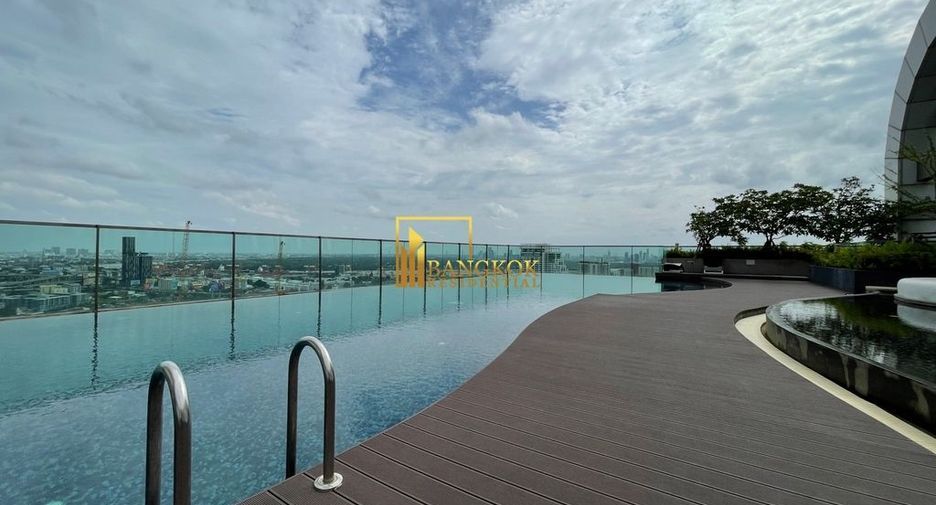 For rent and for sale 2 bedrooms condo in Khlong Toei, Bangkok