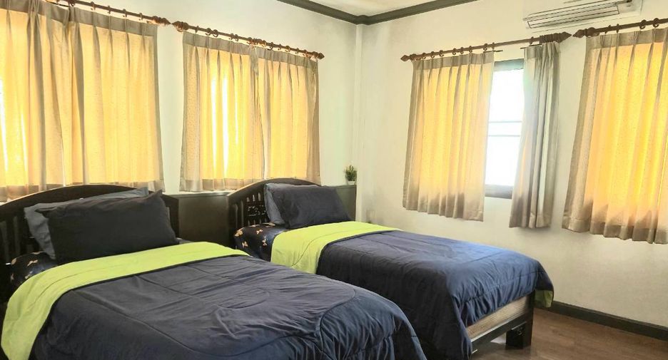 For rent 3 ベッドルーム villa in Huay Yai, Pattaya