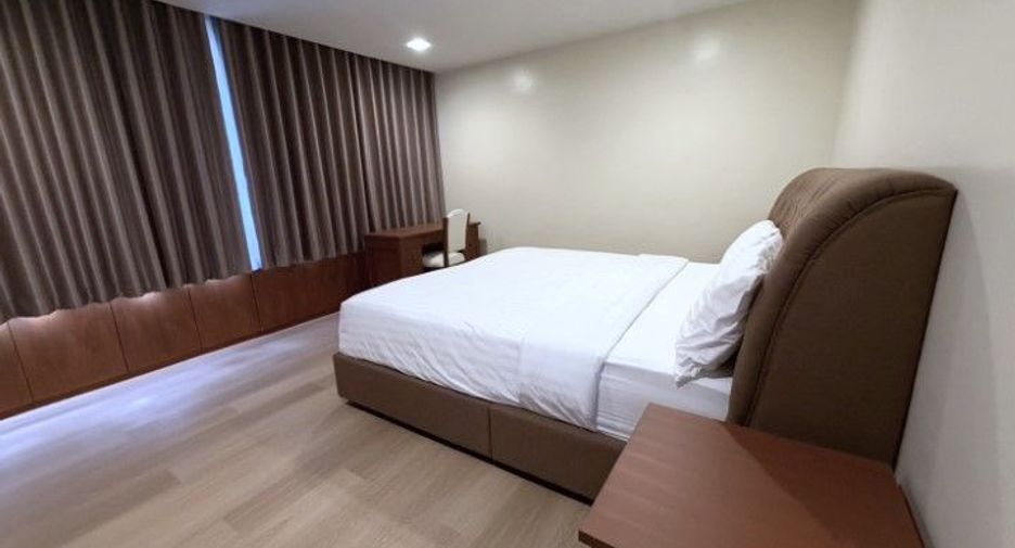 ให้เช่า 3 ห้องนอน คอนโด ใน วัฒนา, กรุงเทพฯ