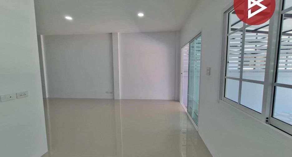 出售 4 卧室 联排别墅 在 Mueang Samut Songkhram, Samut Songkhram
