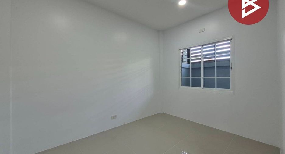 出售 4 卧室 联排别墅 在 Mueang Samut Songkhram, Samut Songkhram