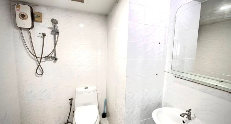 For rent 1 bed condo in Si Racha, Chonburi