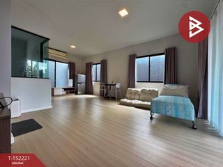 À vendre 4 chambres maison de ville à Bang Kruai, Nonthaburi
