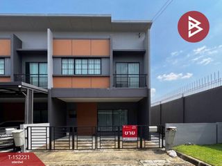 À vendre 4 chambres maison de ville à Bang Kruai, Nonthaburi