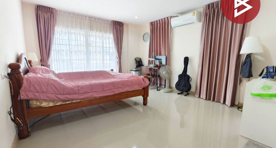 Casa en venta de 4 habitaciones en Phasi Charoen, Bangkok