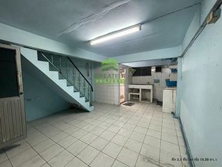 Gewerbefläche zum Kauf mit 1 Zimmer in Mueang Samut Sakhon, Samut Sakhon