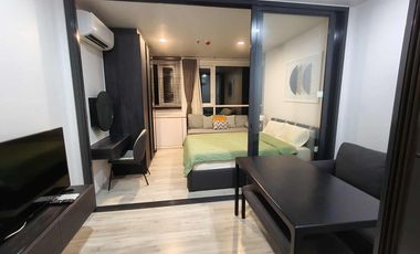 Wohnung zur Miete mit 1 Zimmer in Huai Khwang, Bangkok