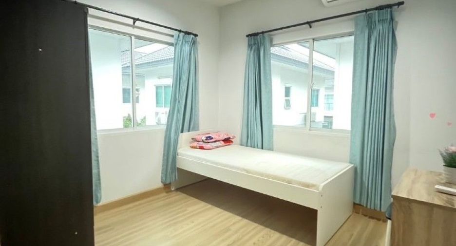 For sale 3 bedrooms house in Khan Na Yao, Bangkok