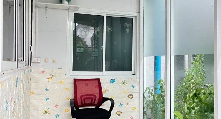 For sale 3 bedrooms house in Khan Na Yao, Bangkok