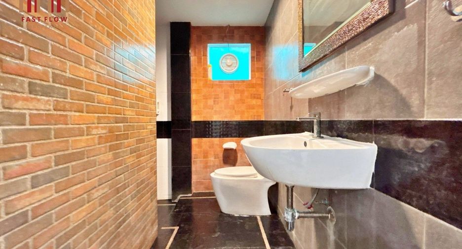 出售 3 卧室 独立屋 在 Bang Khen, 曼谷