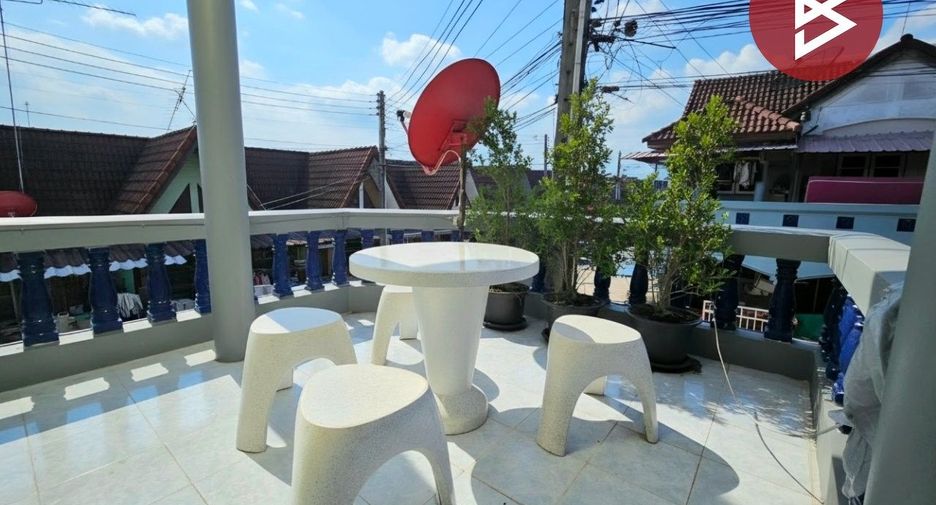 For sale 2 bedrooms townhouse in Mueang Chon Buri, Chonburi