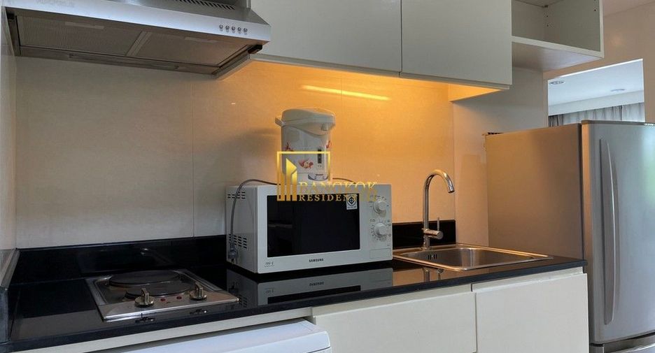 For rent 2 bedrooms apartment in Khlong Toei, Bangkok