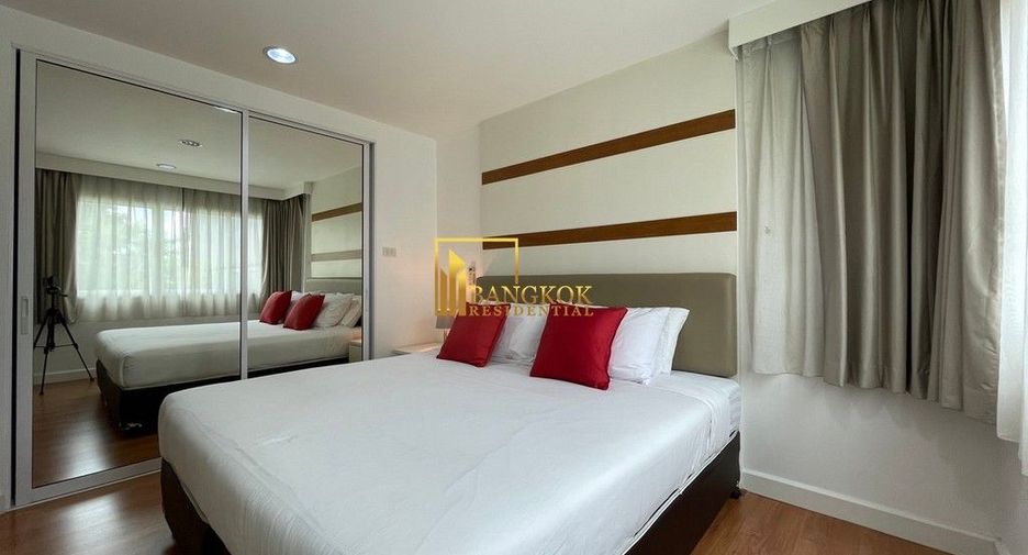 For rent 2 bedrooms apartment in Khlong Toei, Bangkok