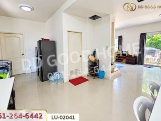 Продажа 3 спальни дом в Krathum Baen, Самутсакхон
